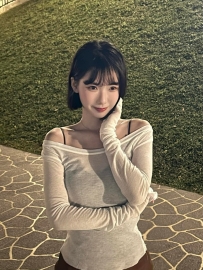 台北外送茶：伊娜164.C.46.23歲 性感清純並存的 反差小可愛