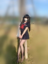 治平高中：琪琪155.B.40.18歲 甜美 敏感又充滿青春活力