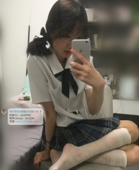 高雄蘿莉送茶：小蓉157.C.43.20歲 可愛小隻馬❤女友感爆棚