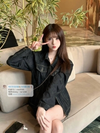 清純學生妹：小純160.C.44.19歲 清新脫俗的19歲學生妹 完美...