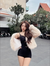 台中美女外約：潼潼166.D.48.21歲 貼心女友式服務 相處互動...