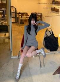 台北外約妹：馨馨162.C.44.20歲 皮膚白裡透紅 粉嫩 看起來很甜