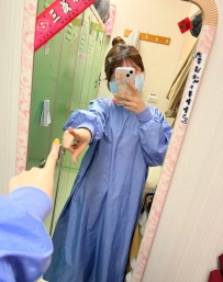 台北牙醫助理下海兼職：欣怡160.C.45.22歲 溫柔體貼 清純反差