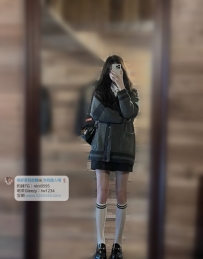 饑渴師範妹：薇薇160.C.44.21歲 平日乖巧溫柔模樣深入人心