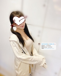 逢甲學生妹：小可158.C.19歲 有想嘗鮮的嗎 可愛小芝麻 很緊實