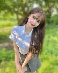 台中援交妹：小柒158.C.45.22歲 秀氣的外表 氣質獨家 長相可愛