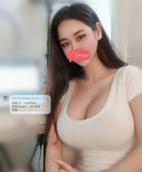 在職護理師：七七164.G.52.25歲 甜美又可愛 雪白肌膚柔嫩雙峰