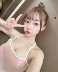 高雄外送茶莊：子琳163.D.46.23歲 可愛 大眼睛 長髮瀏海