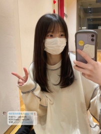 台北學生外約：沛沛158.C.45.19歲 蘿莉可愛臉蛋清純帶稚氣