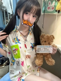 文化大學在校學生妹：安菲155.B.42.19歲 嬌羞少女初體驗